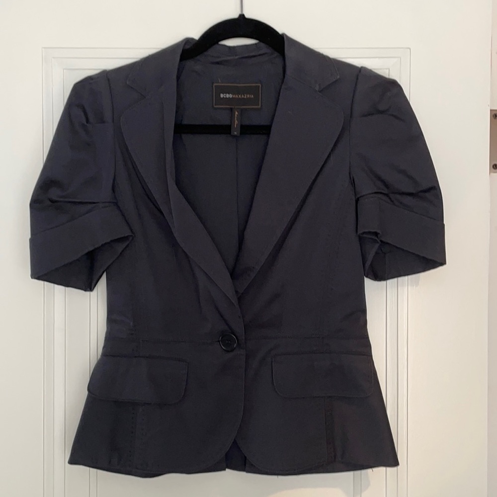 BCBG MaxAzria fitter blazer, size XS